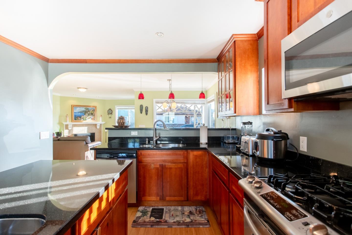 Detail Gallery Image 17 of 39 For 616 Mayfair Ave, South San Francisco,  CA 94080 - 3 Beds | 1 Baths