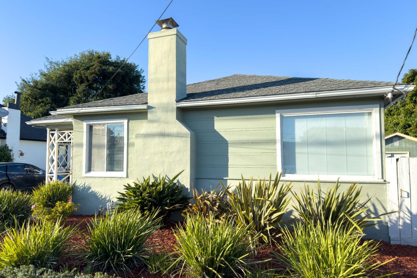 Detail Gallery Image 2 of 39 For 616 Mayfair Ave, South San Francisco,  CA 94080 - 3 Beds | 1 Baths