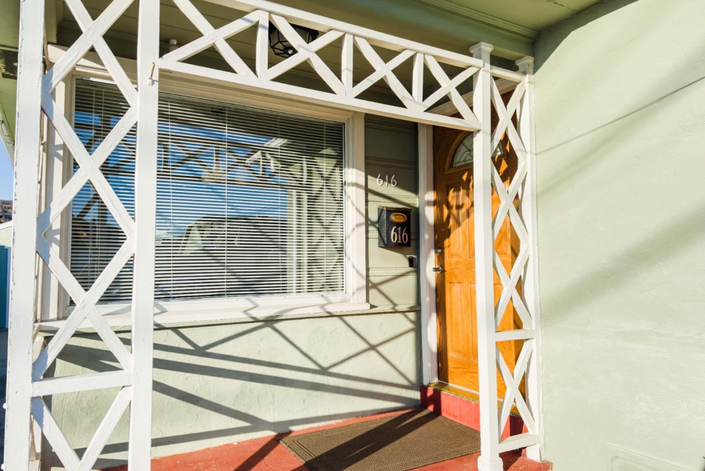 Detail Gallery Image 5 of 39 For 616 Mayfair Ave, South San Francisco,  CA 94080 - 3 Beds | 1 Baths
