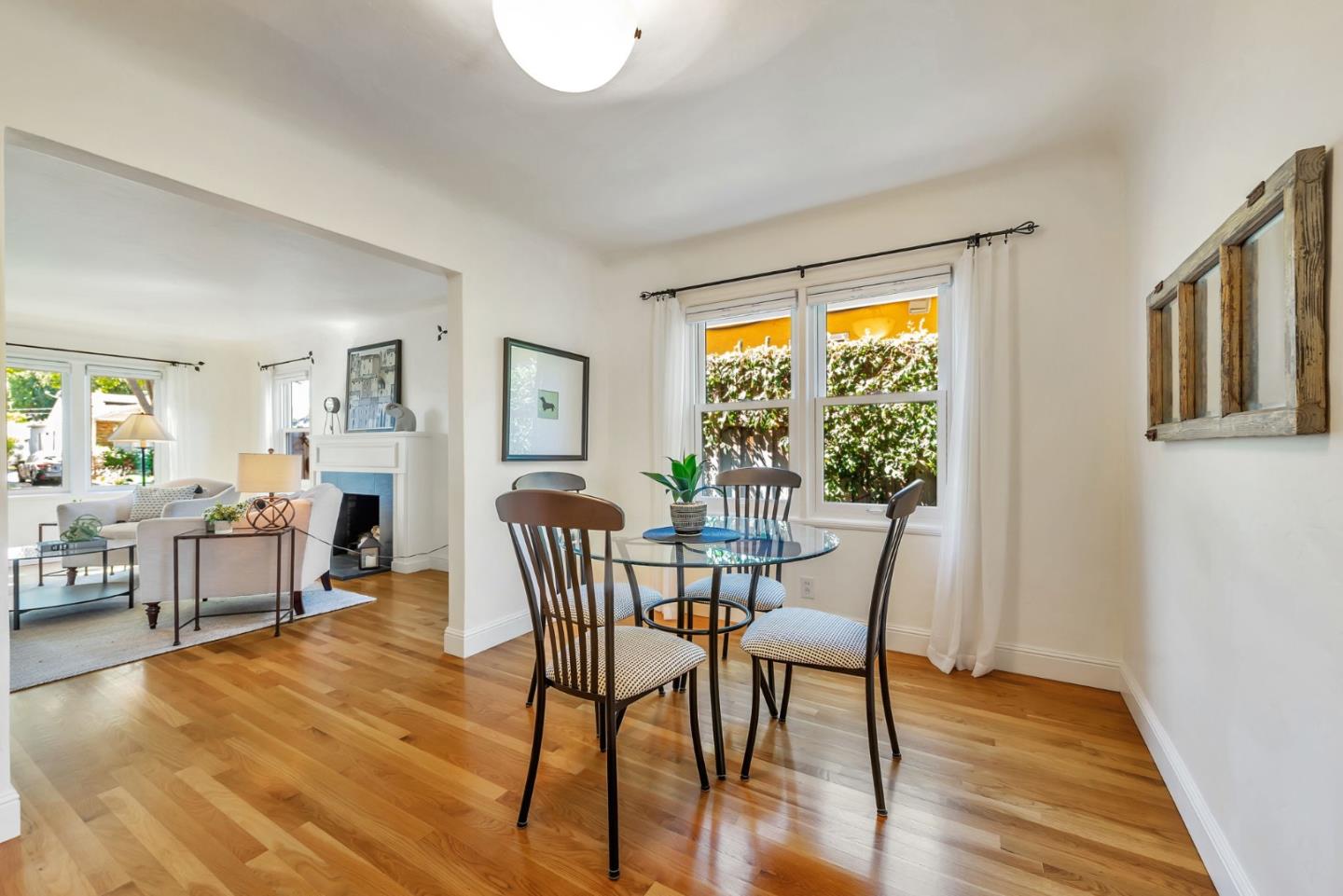 Detail Gallery Image 14 of 34 For 525 Grand St, Redwood City,  CA 94062 - 2 Beds | 1 Baths