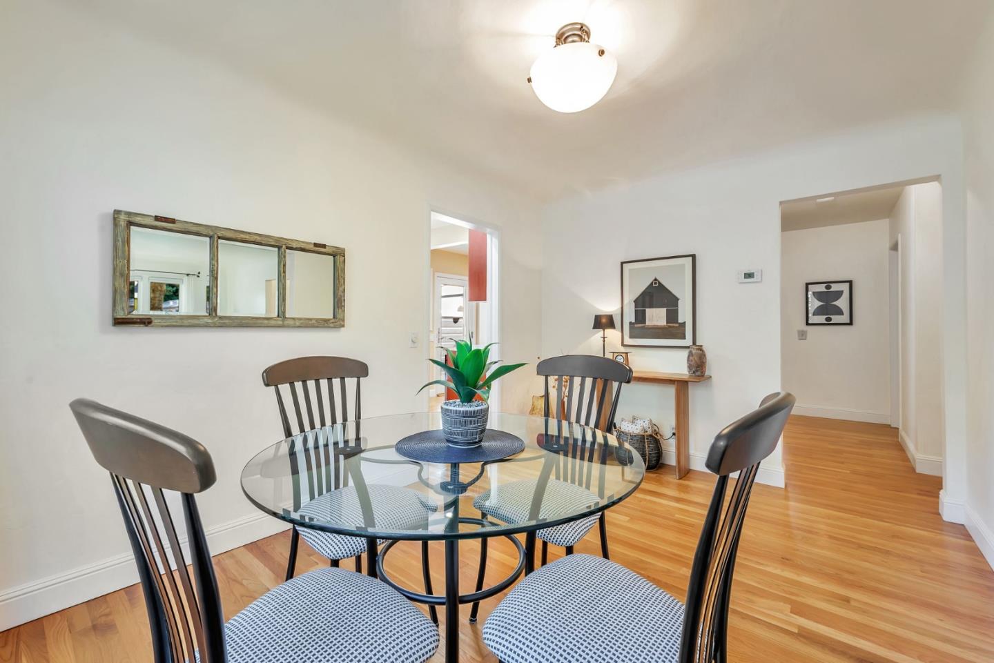 Detail Gallery Image 16 of 34 For 525 Grand St, Redwood City,  CA 94062 - 2 Beds | 1 Baths