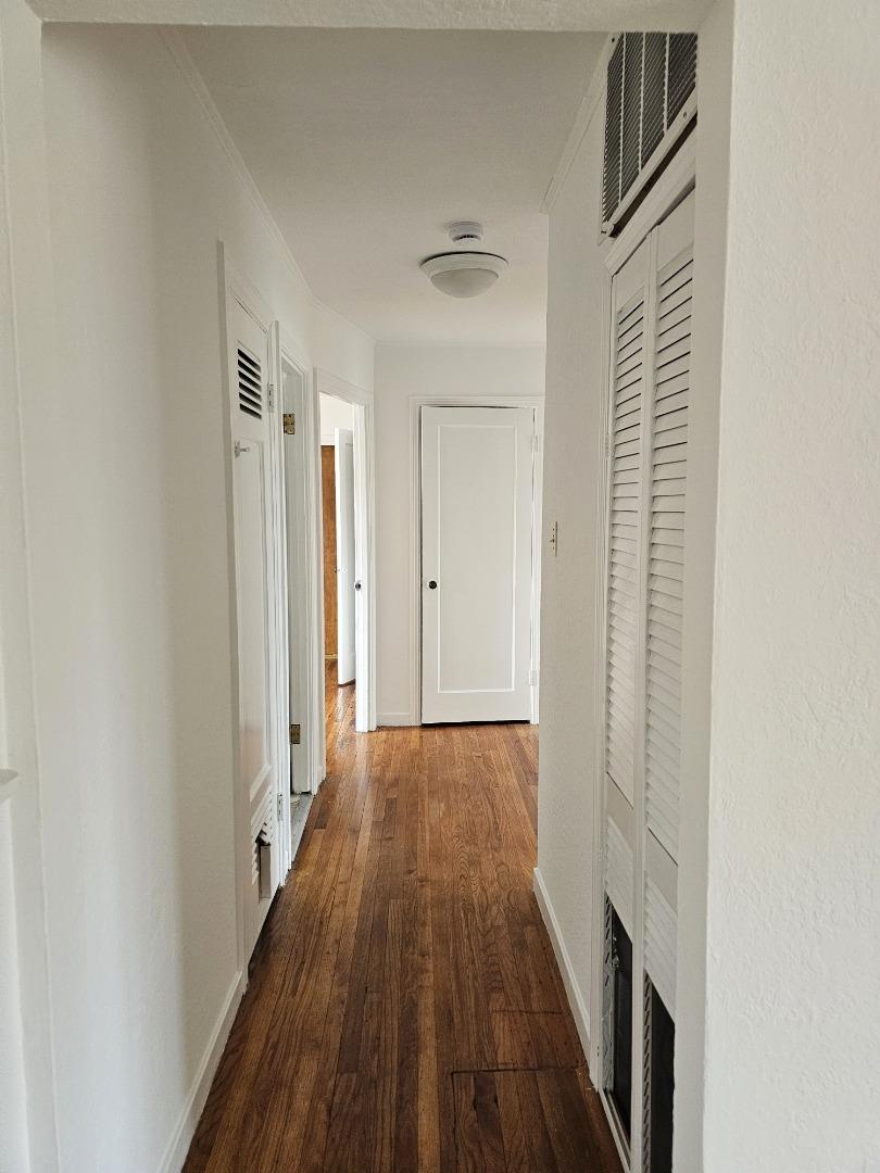 Detail Gallery Image 8 of 15 For 335 Cuardo Ave, Millbrae,  CA 94030 - 3 Beds | 1 Baths