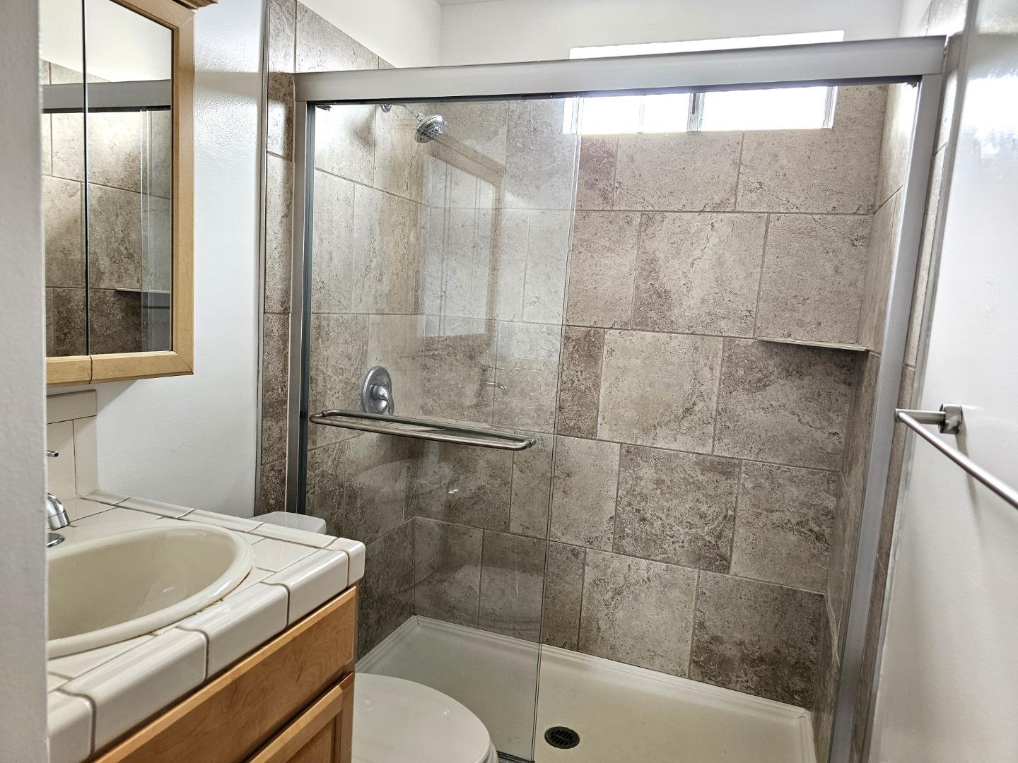 Detail Gallery Image 9 of 15 For 335 Cuardo Ave, Millbrae,  CA 94030 - 3 Beds | 1 Baths