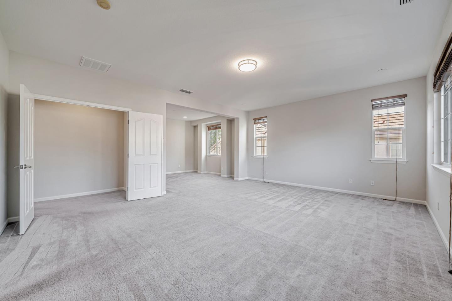 Detail Gallery Image 37 of 75 For 184 S Sonrisa St, Mountain House,  CA 95391 - 5 Beds | 4/1 Baths