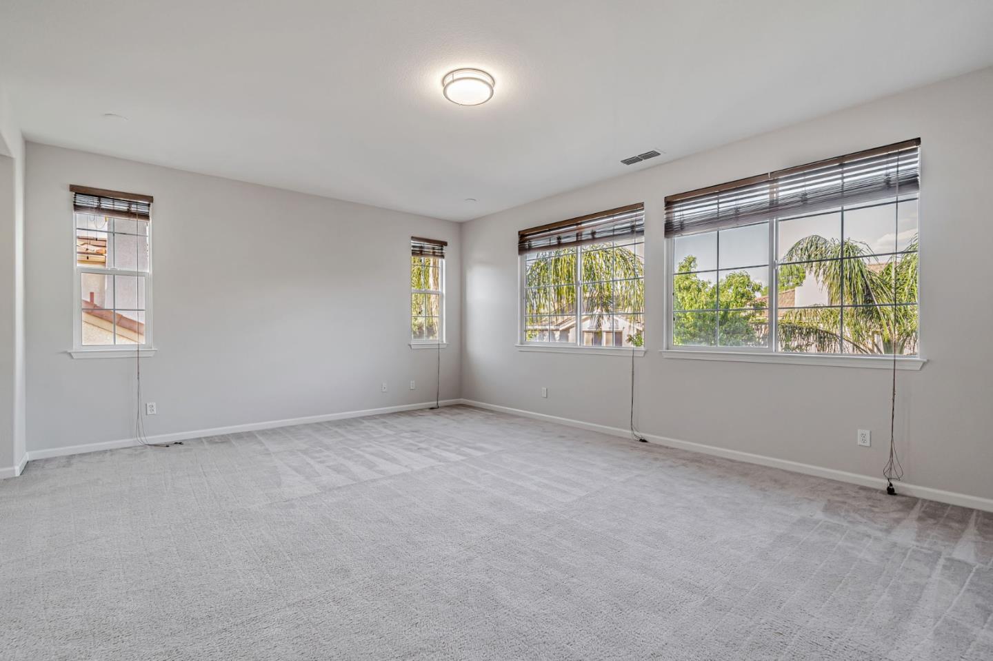 Detail Gallery Image 40 of 75 For 184 S Sonrisa St, Mountain House,  CA 95391 - 5 Beds | 4/1 Baths