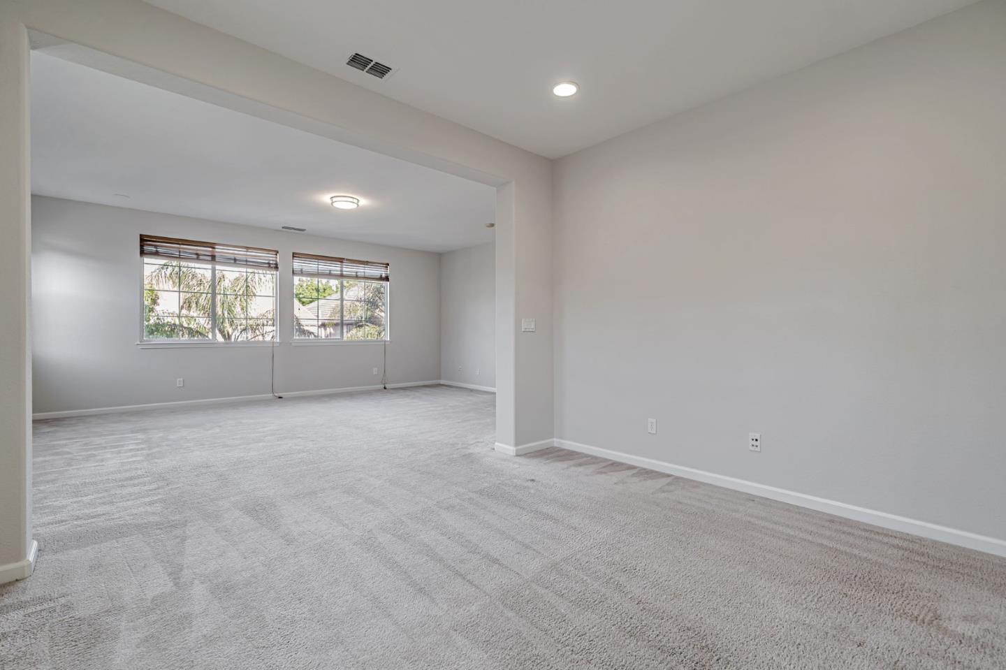 Detail Gallery Image 44 of 75 For 184 S Sonrisa St, Mountain House,  CA 95391 - 5 Beds | 4/1 Baths
