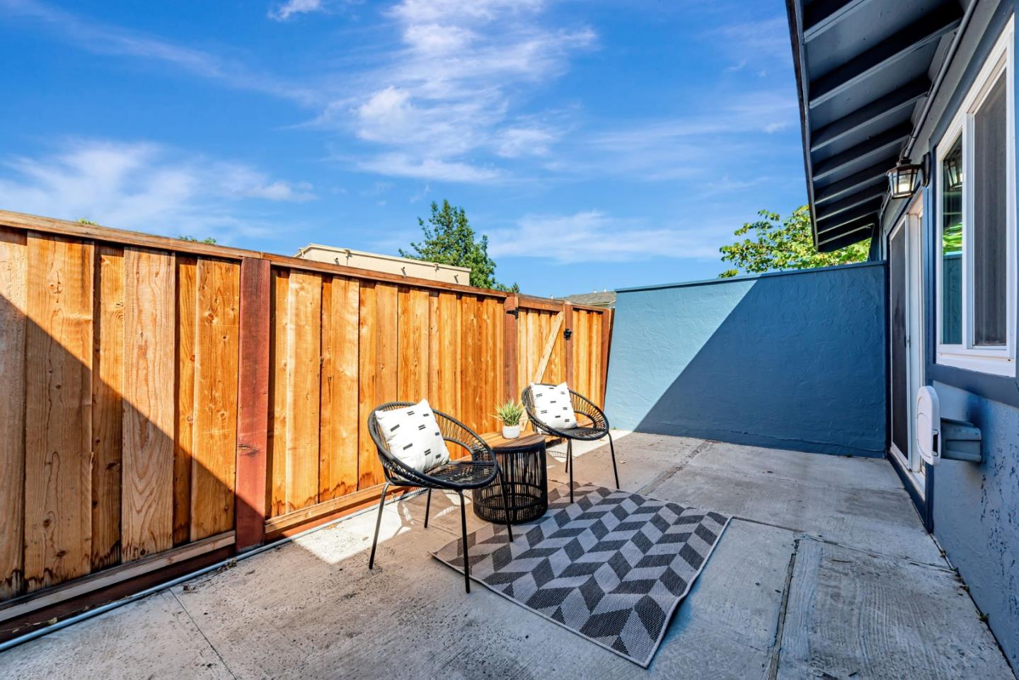 Detail Gallery Image 20 of 24 For 413 Don Carlos Ct, San Jose,  CA 95123 - 3 Beds | 2 Baths