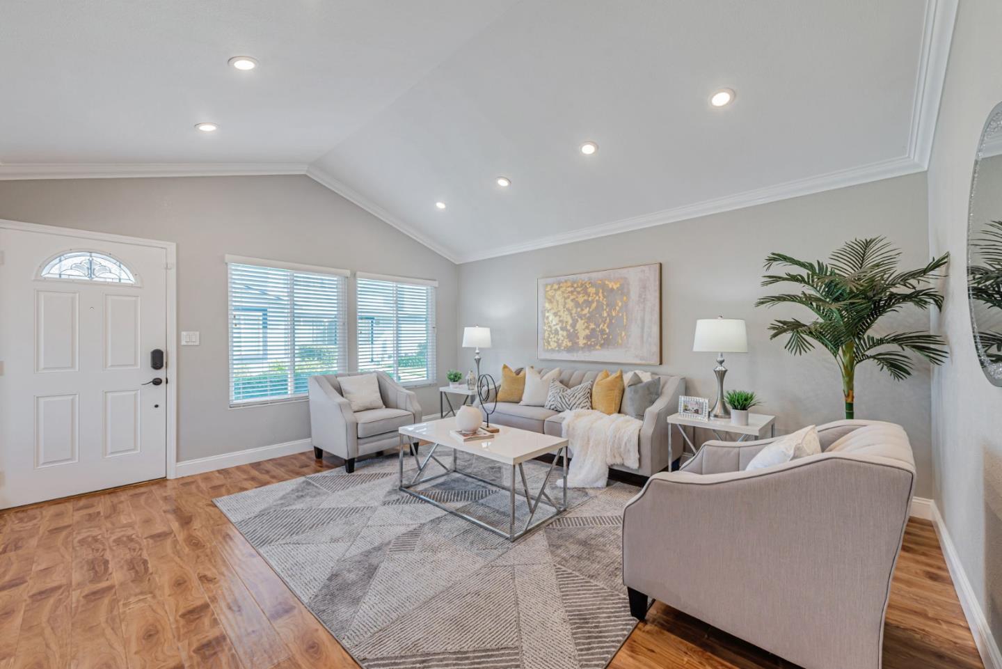 Detail Gallery Image 5 of 24 For 413 Don Carlos Ct, San Jose,  CA 95123 - 3 Beds | 2 Baths