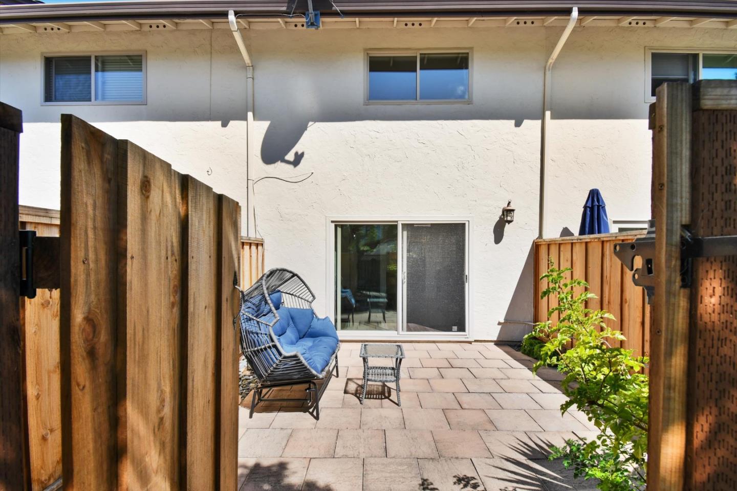 Detail Gallery Image 33 of 45 For 1027 Oddstad Blvd, Pacifica,  CA 94044 - 2 Beds | 1/1 Baths