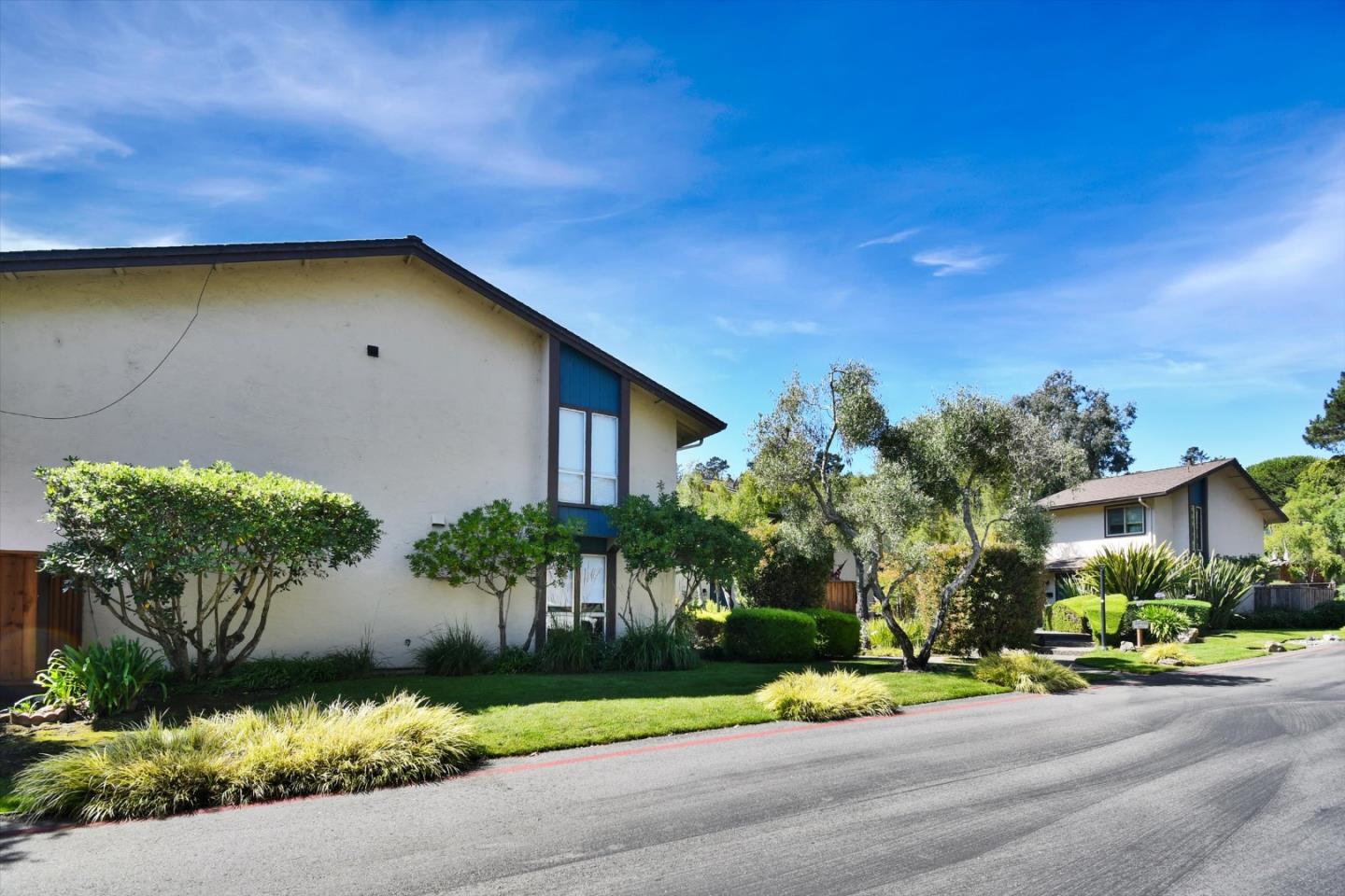 Detail Gallery Image 35 of 45 For 1027 Oddstad Blvd, Pacifica,  CA 94044 - 2 Beds | 1/1 Baths