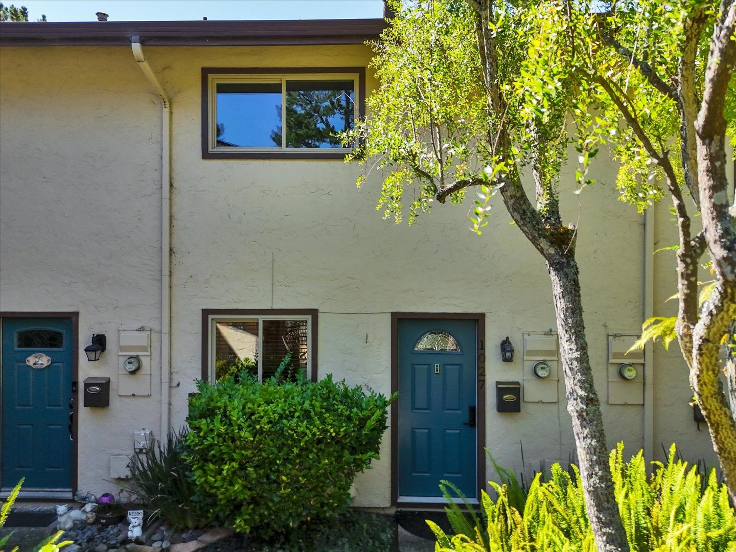 Detail Gallery Image 6 of 45 For 1027 Oddstad Blvd, Pacifica,  CA 94044 - 2 Beds | 1/1 Baths