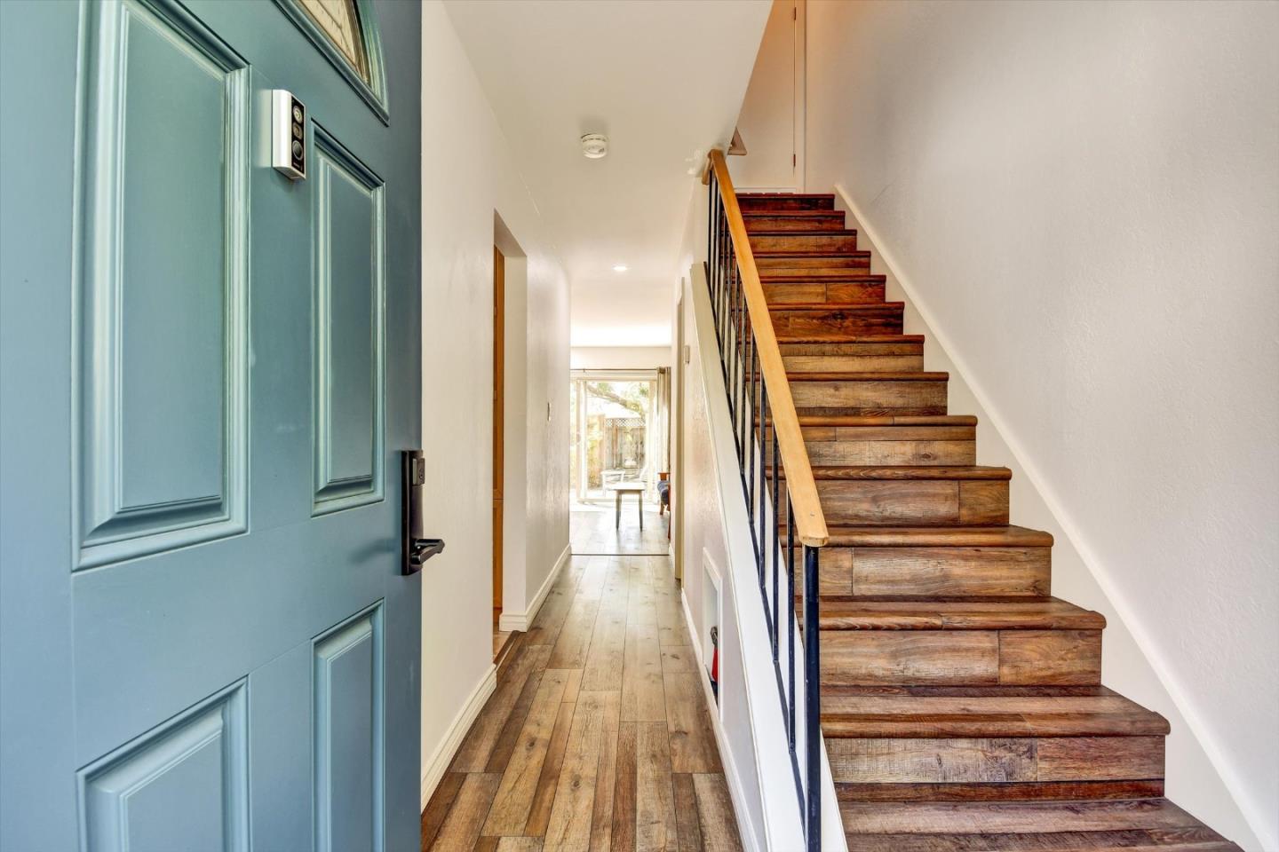 Detail Gallery Image 7 of 45 For 1027 Oddstad Blvd, Pacifica,  CA 94044 - 2 Beds | 1/1 Baths