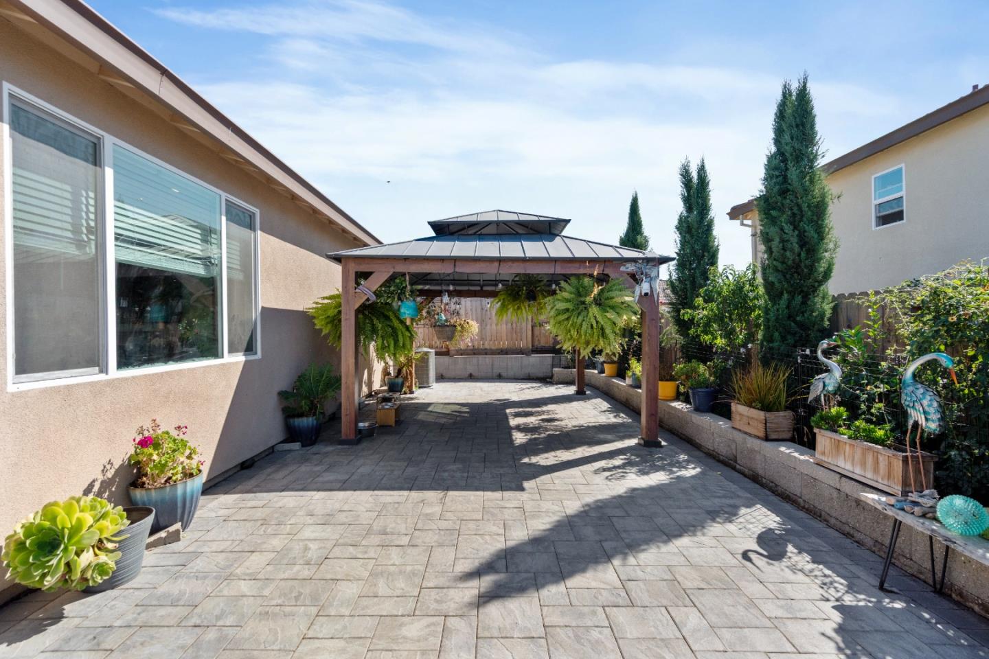 Detail Gallery Image 28 of 42 For 2141 Wildflower Dr, Hollister,  CA 95023 - 4 Beds | 2/1 Baths