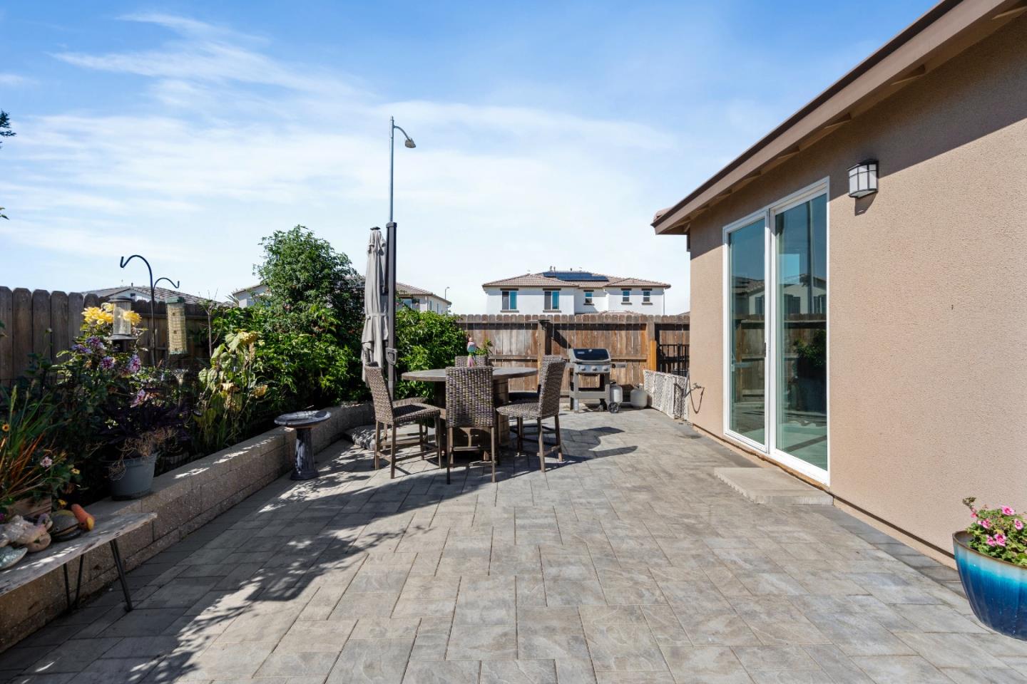Detail Gallery Image 29 of 42 For 2141 Wildflower Dr, Hollister,  CA 95023 - 4 Beds | 2/1 Baths