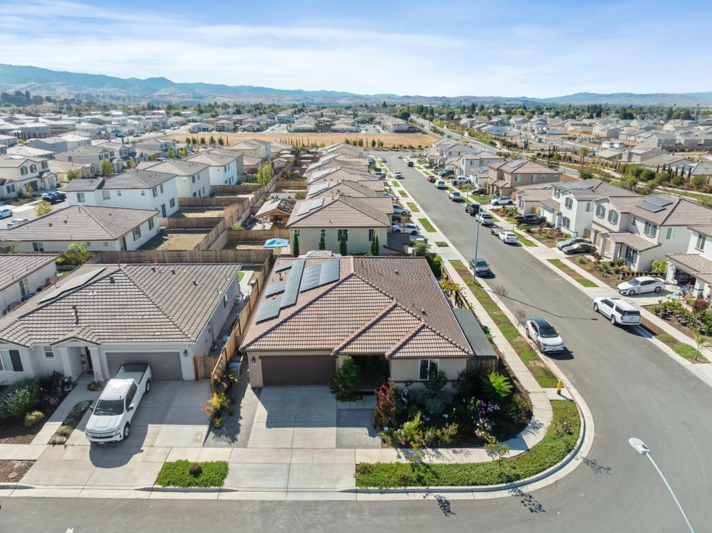 Detail Gallery Image 40 of 42 For 2141 Wildflower Dr, Hollister,  CA 95023 - 4 Beds | 2/1 Baths