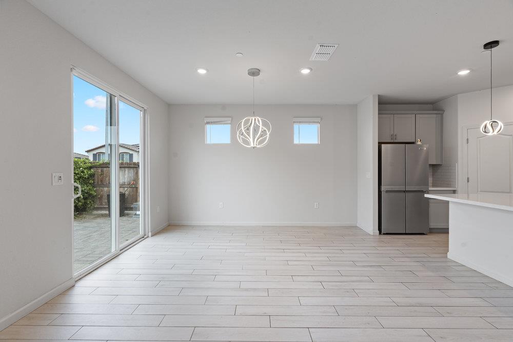 Detail Gallery Image 46 of 60 For 2141 Wildflower Dr, Hollister,  CA 95023 - 4 Beds | 2/1 Baths