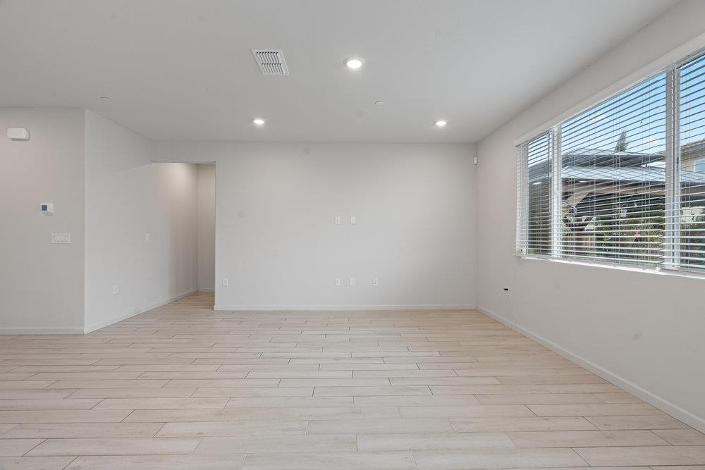 Detail Gallery Image 56 of 60 For 2141 Wildflower Dr, Hollister,  CA 95023 - 4 Beds | 2/1 Baths