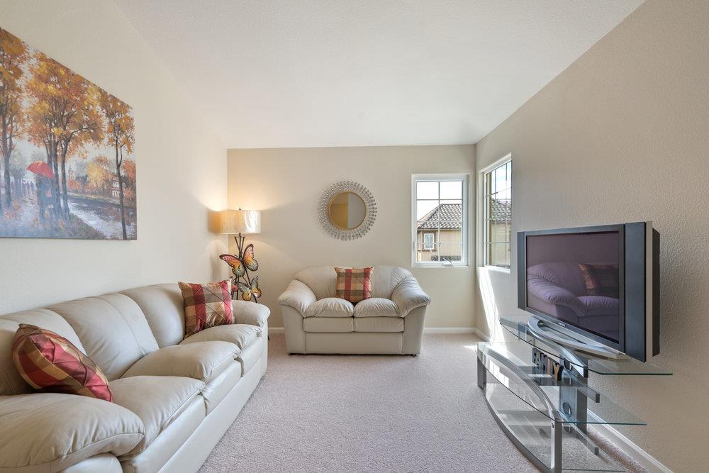 Detail Gallery Image 21 of 46 For 26 Oliveira Loop, Freedom,  CA 95019 - 3 Beds | 2/1 Baths