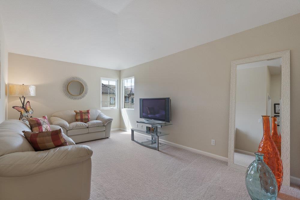 Detail Gallery Image 22 of 46 For 26 Oliveira Loop, Freedom,  CA 95019 - 3 Beds | 2/1 Baths
