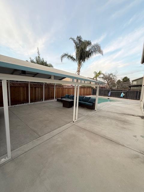 Detail Gallery Image 10 of 42 For 2774 Swan Ln, Los Banos,  CA 93635 - 4 Beds | 2/1 Baths