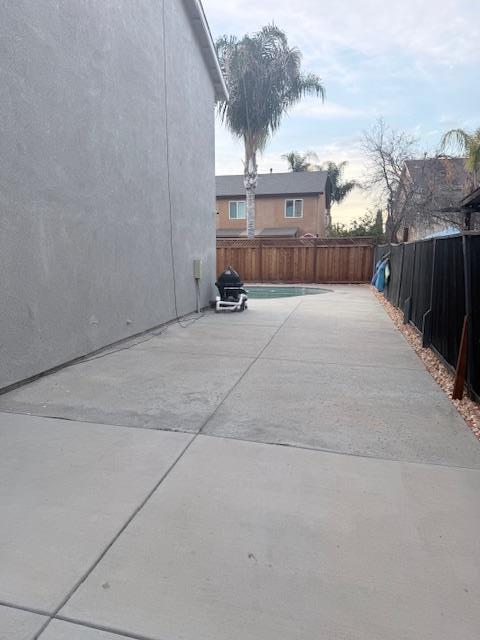 Detail Gallery Image 6 of 42 For 2774 Swan Ln, Los Banos,  CA 93635 - 4 Beds | 2/1 Baths