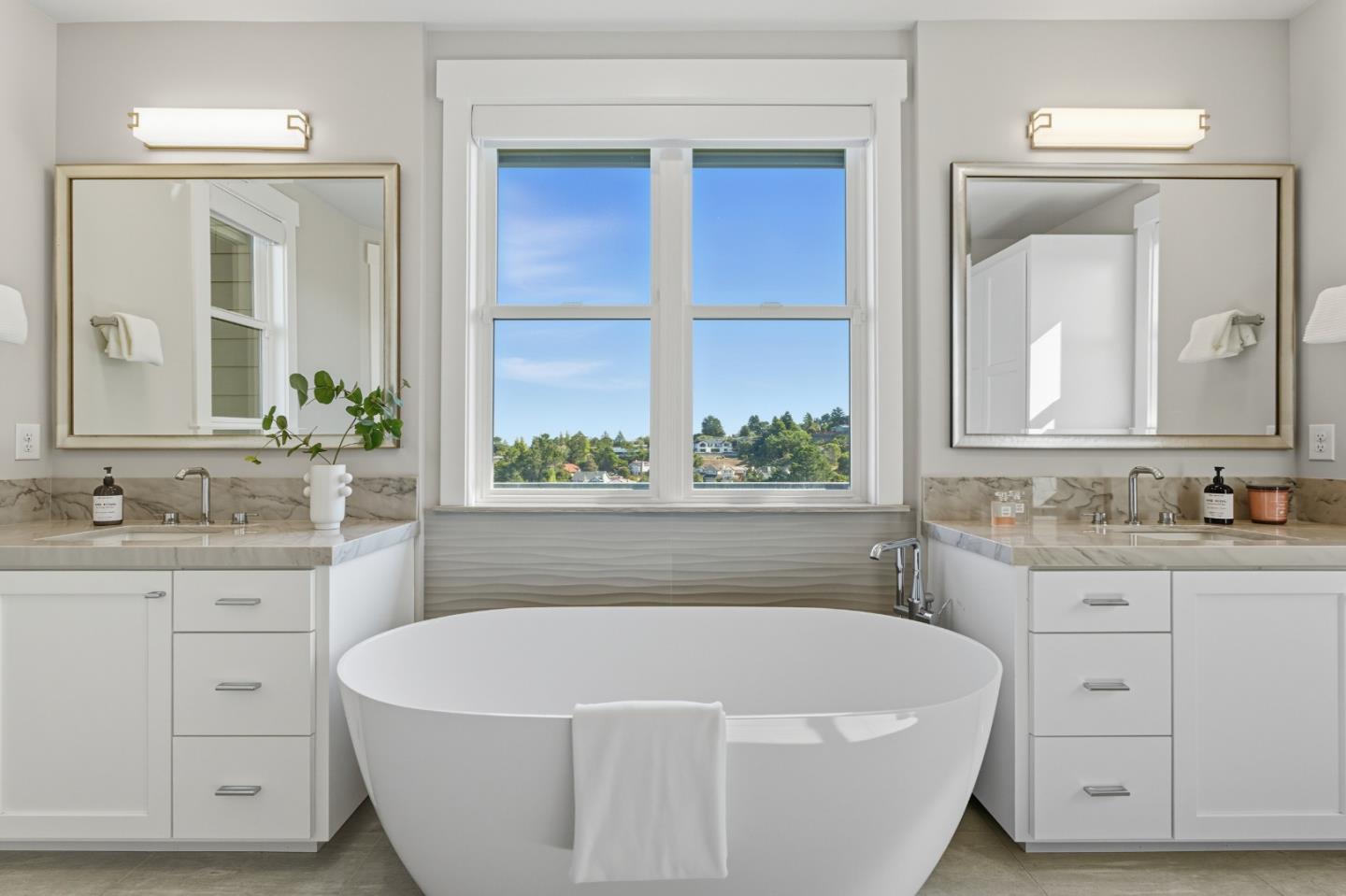 Detail Gallery Image 39 of 80 For 2184 Cobblehill Pl, San Mateo,  CA 94402 - 4 Beds | 3/1 Baths