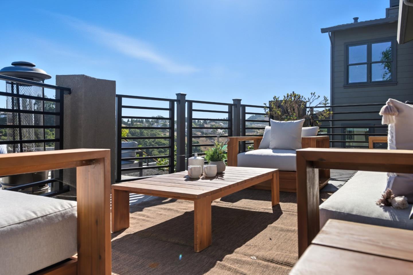Detail Gallery Image 45 of 80 For 2184 Cobblehill Pl, San Mateo,  CA 94402 - 4 Beds | 3/1 Baths