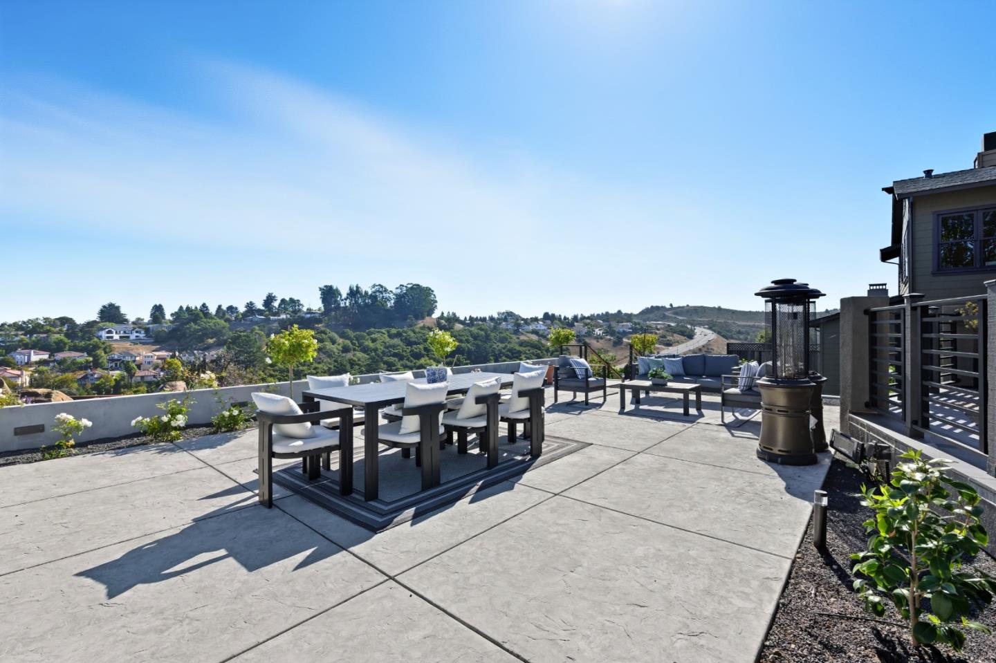 Detail Gallery Image 47 of 80 For 2184 Cobblehill Pl, San Mateo,  CA 94402 - 4 Beds | 3/1 Baths