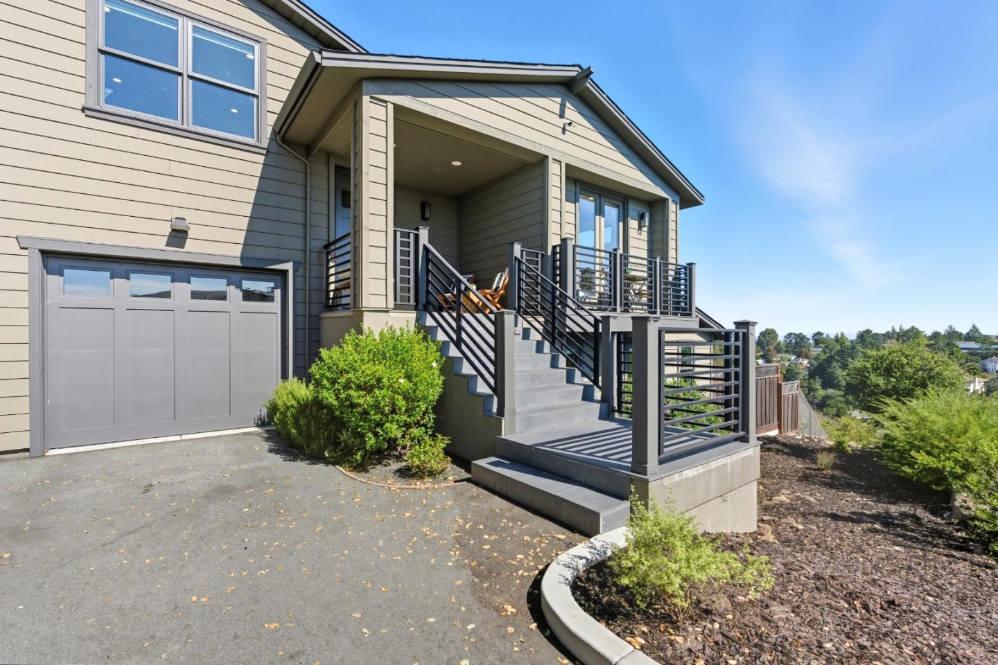 Detail Gallery Image 57 of 80 For 2184 Cobblehill Pl, San Mateo,  CA 94402 - 4 Beds | 3/1 Baths