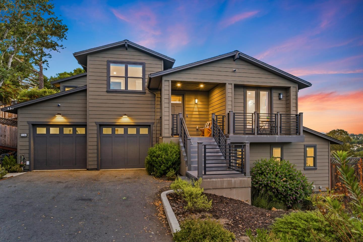 Detail Gallery Image 69 of 80 For 2184 Cobblehill Pl, San Mateo,  CA 94402 - 4 Beds | 3/1 Baths