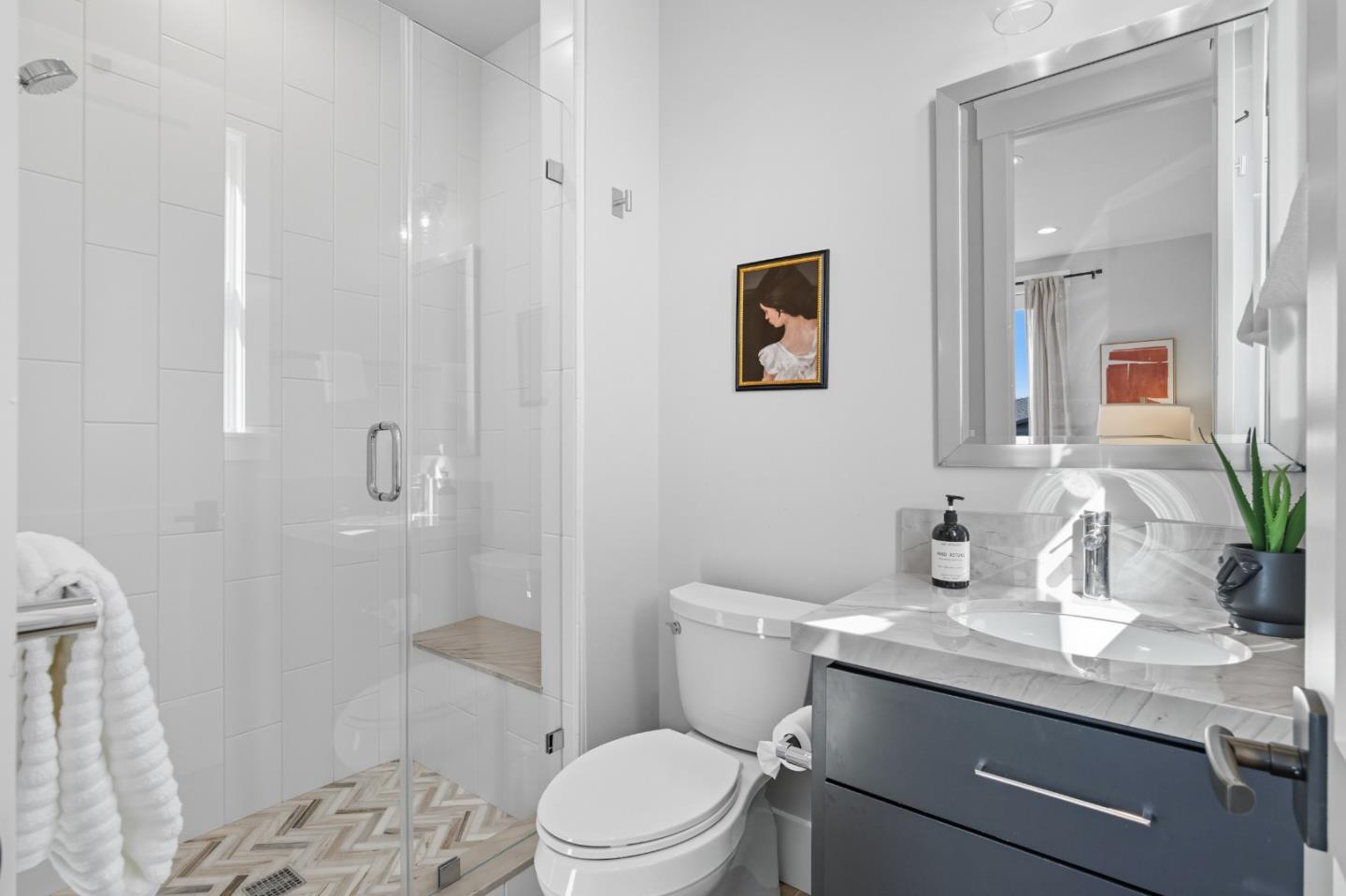 Detail Gallery Image 7 of 80 For 2184 Cobblehill Pl, San Mateo,  CA 94402 - 4 Beds | 3/1 Baths