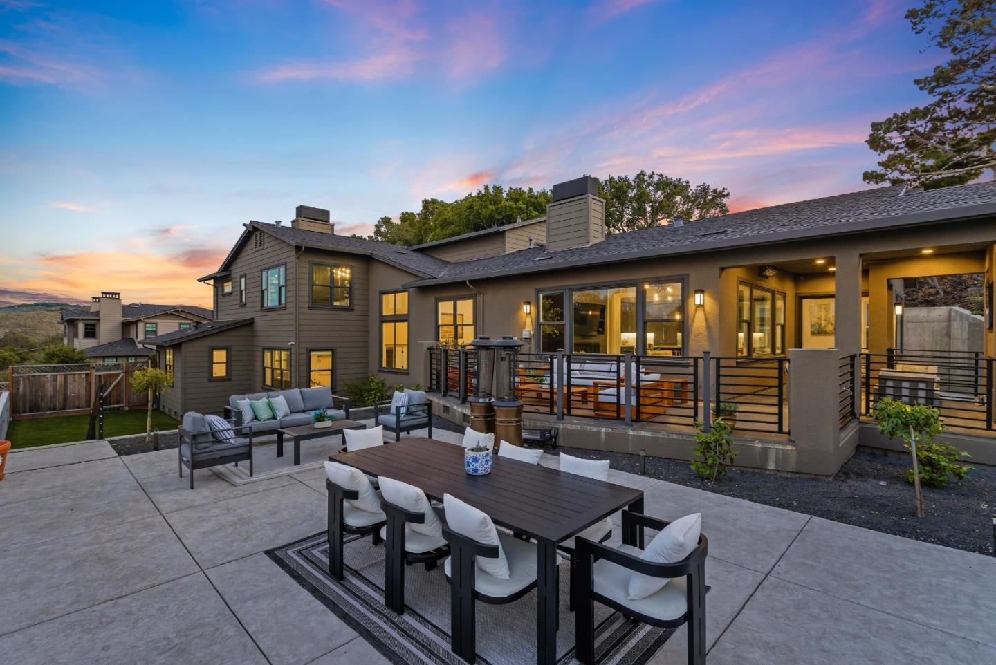 Detail Gallery Image 70 of 80 For 2184 Cobblehill Pl, San Mateo,  CA 94402 - 4 Beds | 3/1 Baths
