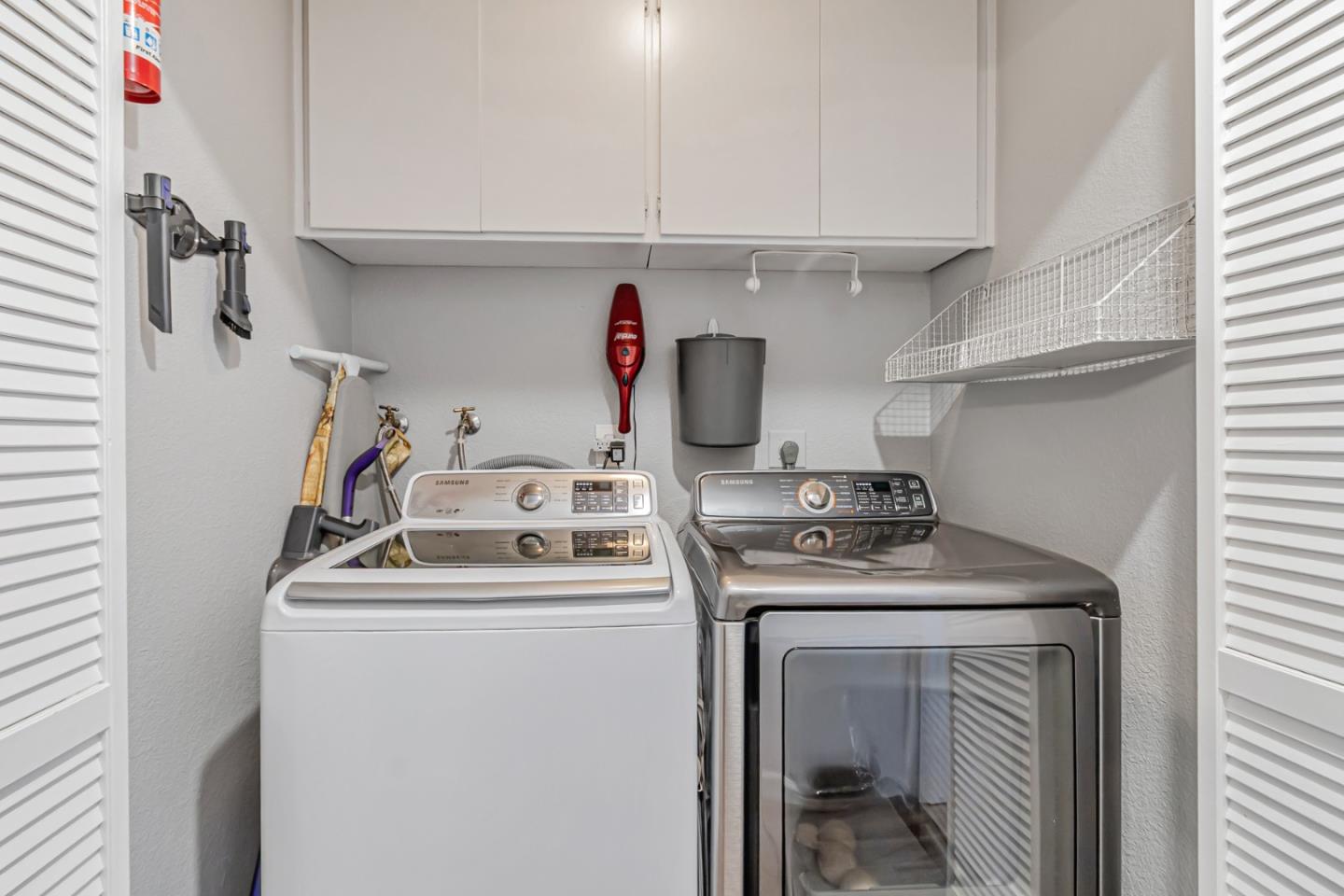 Detail Gallery Image 20 of 31 For 4968 Red Creek Dr, San Jose,  CA 95136 - 2 Beds | 2 Baths