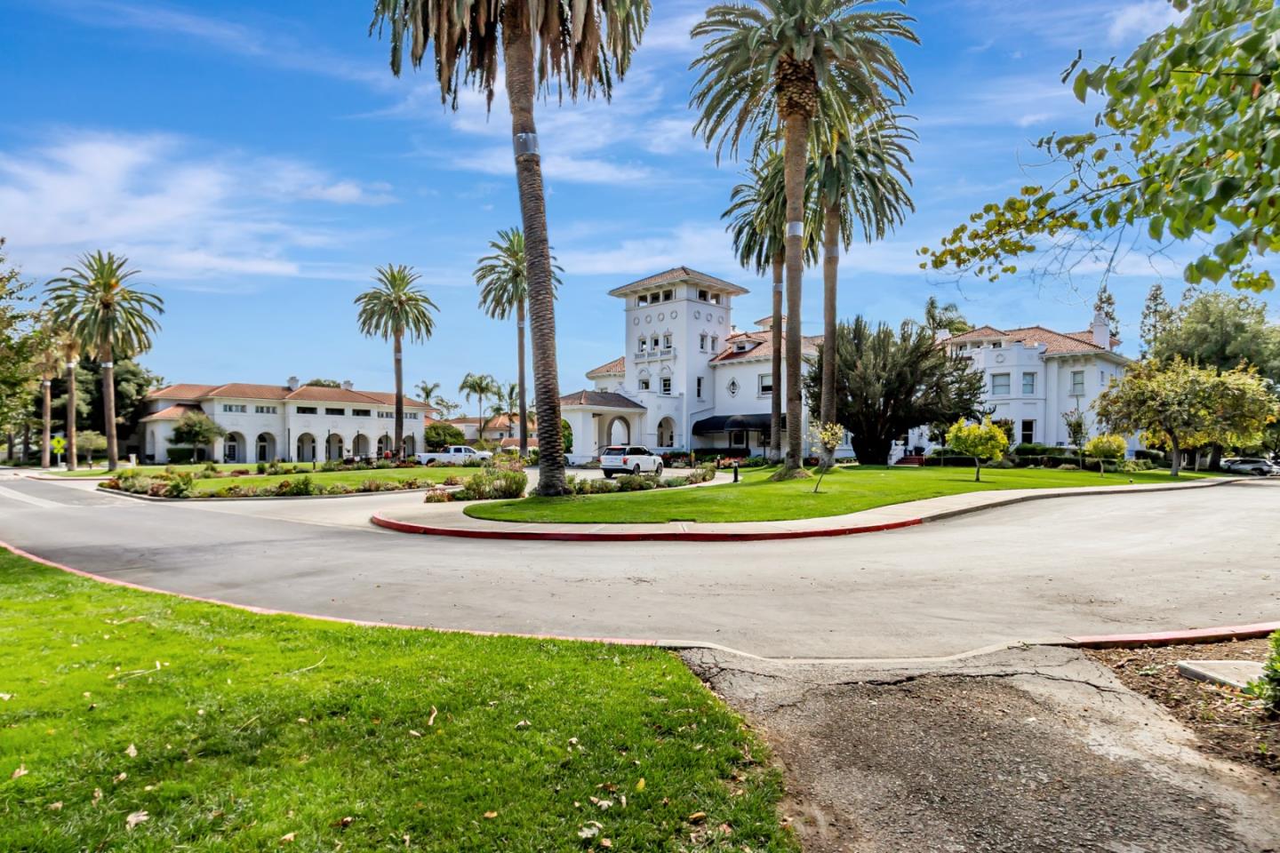 Detail Gallery Image 29 of 31 For 4968 Red Creek Dr, San Jose,  CA 95136 - 2 Beds | 2 Baths