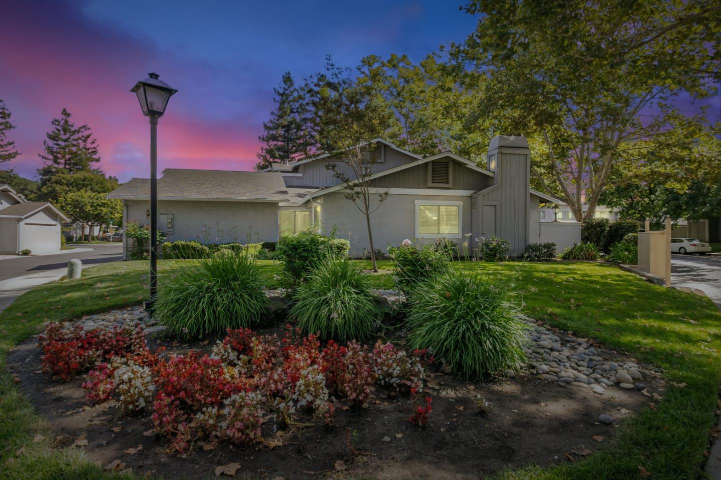 Detail Gallery Image 31 of 31 For 4968 Red Creek Dr, San Jose,  CA 95136 - 2 Beds | 2 Baths