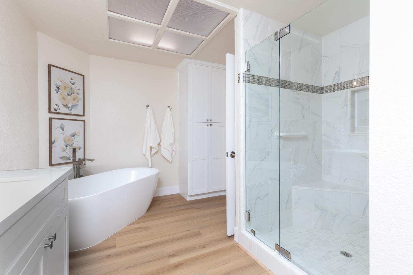 Detail Gallery Image 18 of 31 For 2908 Ransford Ave, Pacific Grove,  CA 93950 - 3 Beds | 2/1 Baths