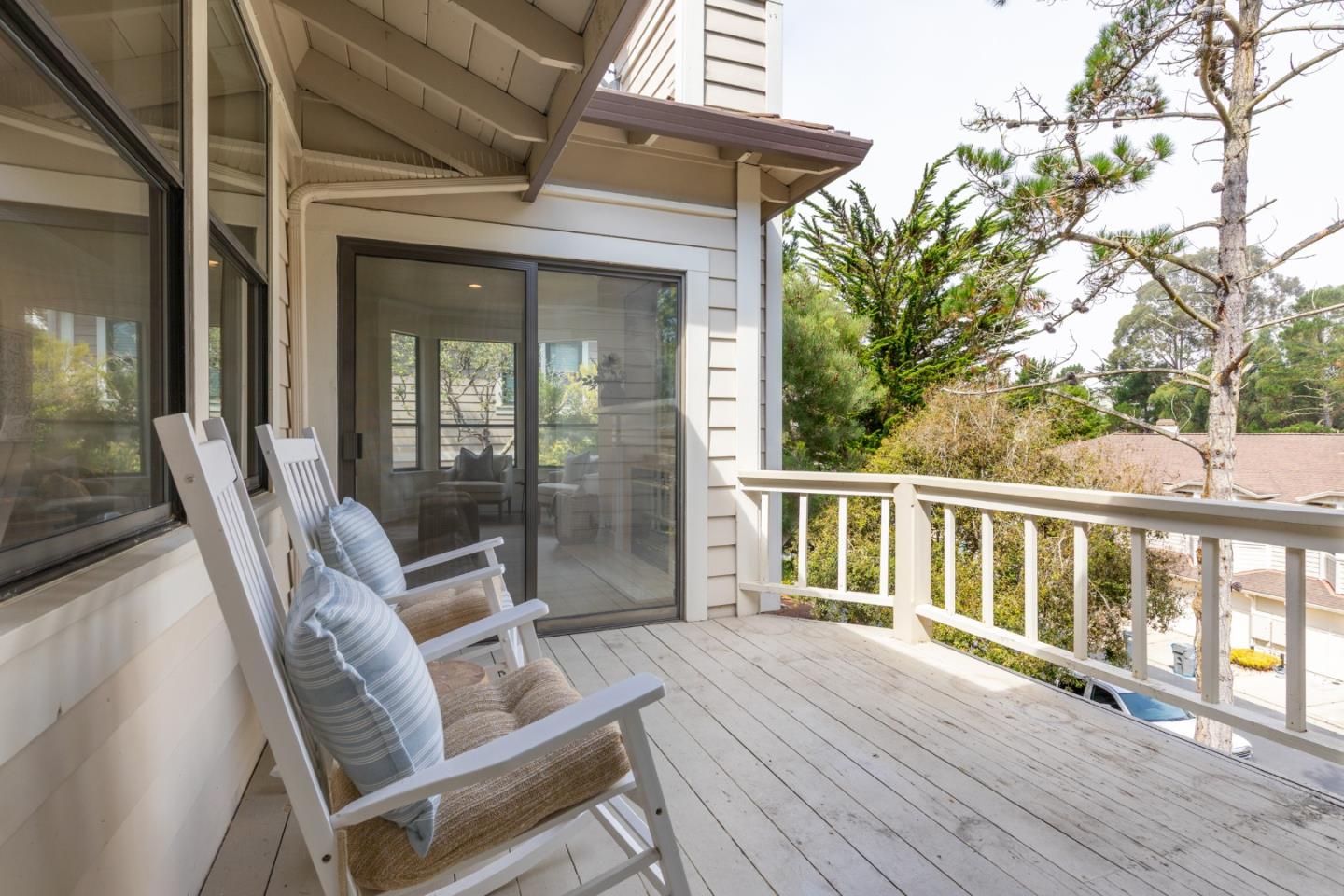 Detail Gallery Image 27 of 31 For 2908 Ransford Ave, Pacific Grove,  CA 93950 - 3 Beds | 2/1 Baths