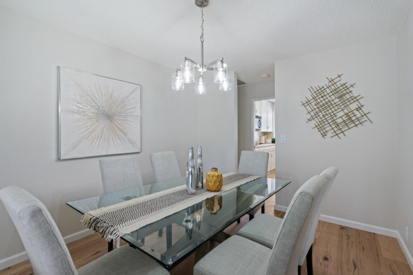 Detail Gallery Image 13 of 43 For 6143 Corte De Belleza, San Jose,  CA 95120 - 4 Beds | 2 Baths