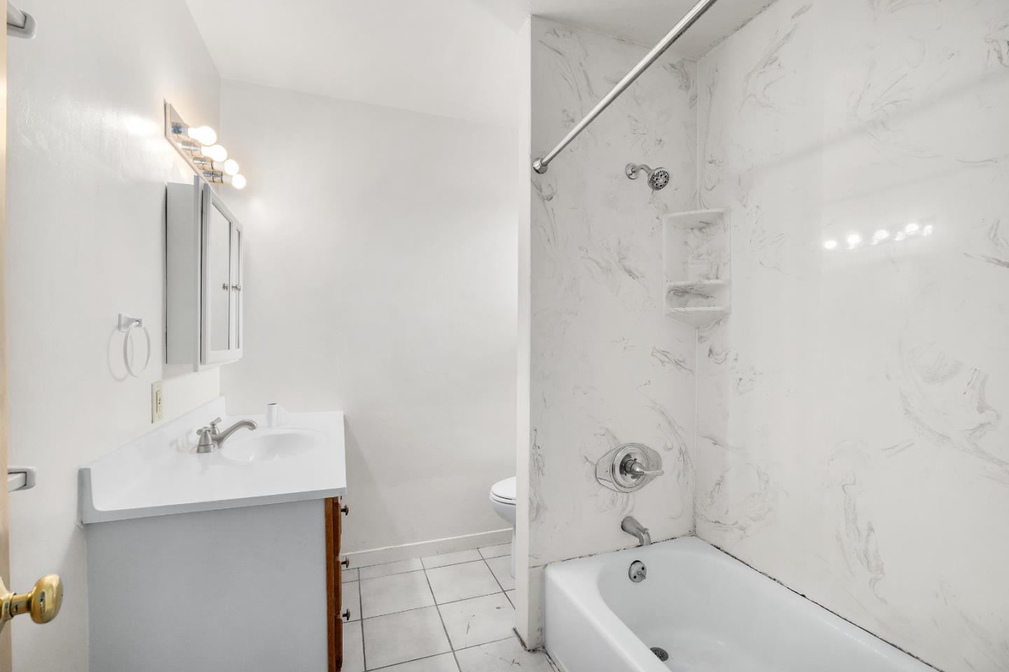 Detail Gallery Image 17 of 24 For 238 San Lorenzo Blvd, Santa Cruz,  CA 95060 - – Beds | – Baths