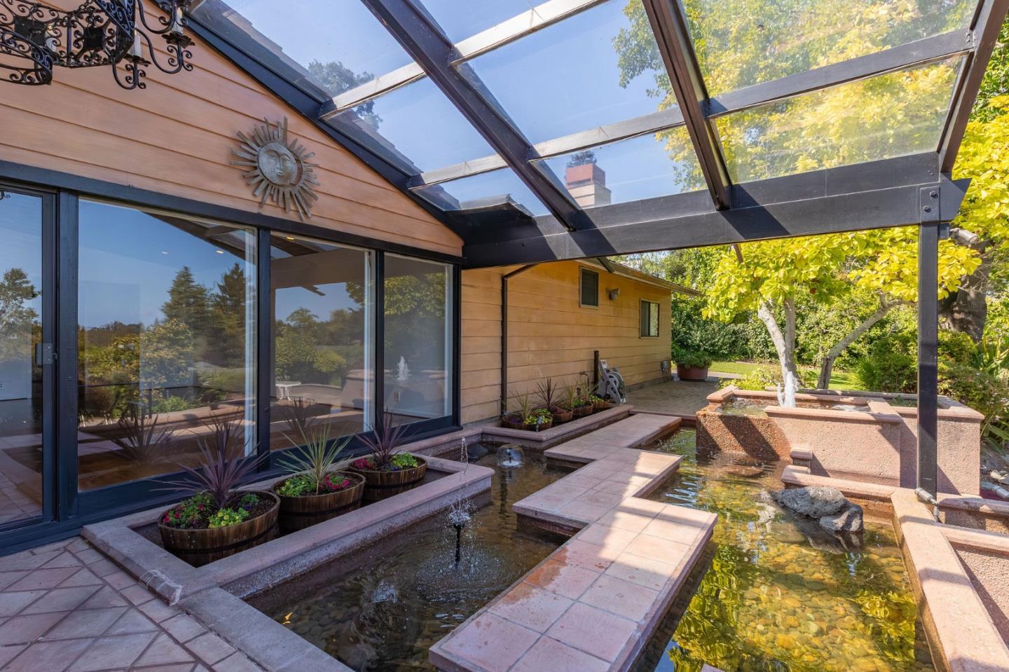 Detail Gallery Image 106 of 123 For 530 Darrell Rd, Hillsborough,  CA 94010 - 5 Beds | 3/2 Baths