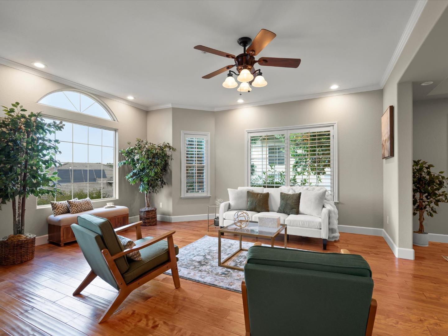 Detail Gallery Image 4 of 25 For 1796 Colony Way, Gilroy,  CA 95020 - 4 Beds | 2/1 Baths