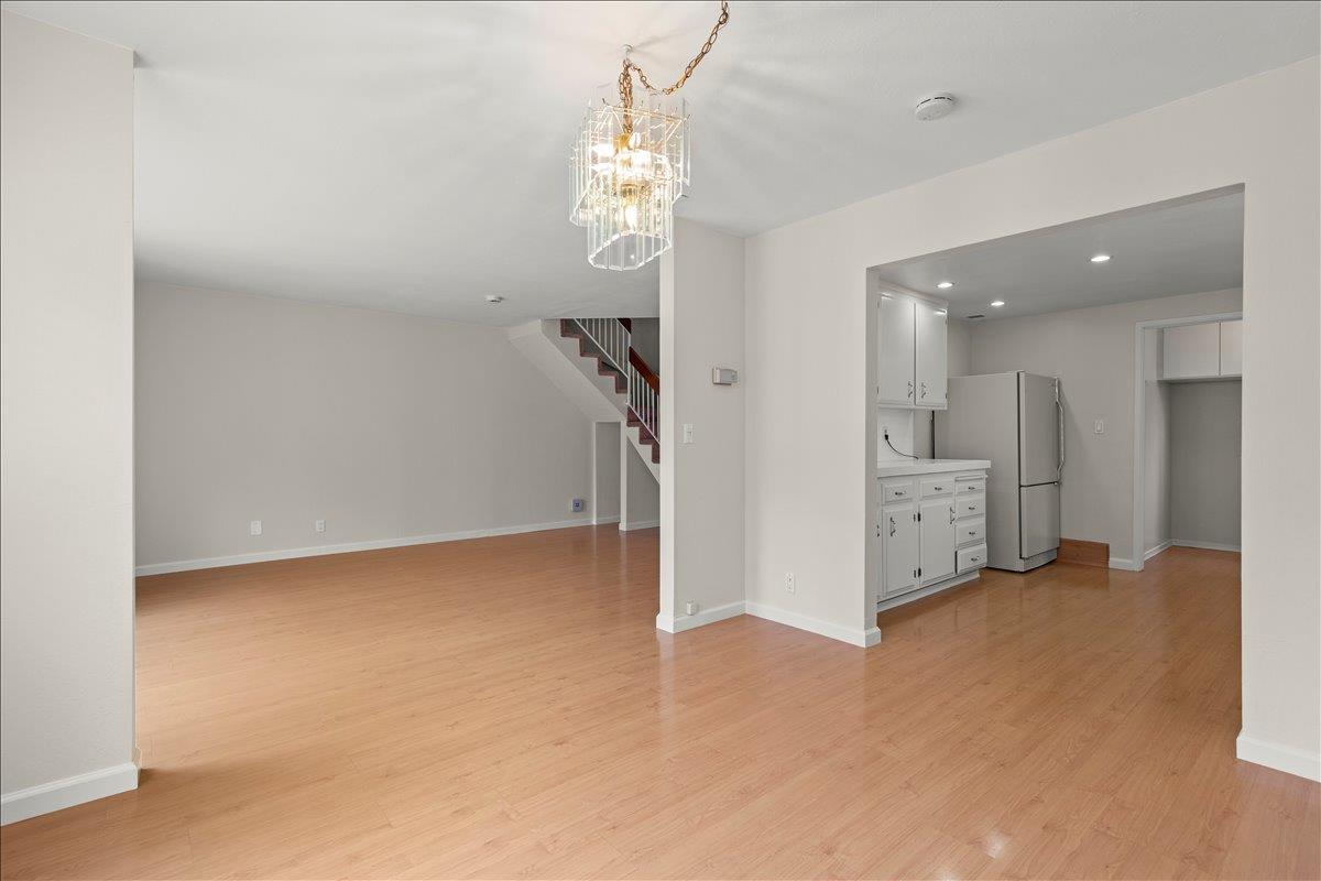 Detail Gallery Image 13 of 53 For 1010 Polk Ln, San Jose,  CA 95117 - 3 Beds | 2/1 Baths