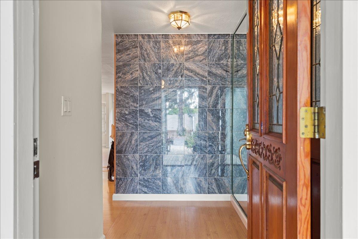 Detail Gallery Image 3 of 53 For 1010 Polk Ln, San Jose,  CA 95117 - 3 Beds | 2/1 Baths