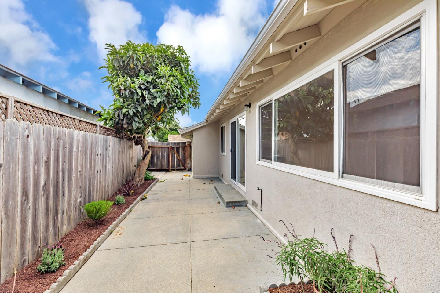 Detail Gallery Image 25 of 29 For 148 Del Mar Dr, Salinas,  CA 93901 - 3 Beds | 2 Baths