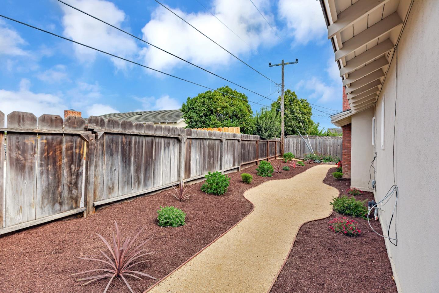 Detail Gallery Image 28 of 29 For 148 Del Mar Dr, Salinas,  CA 93901 - 3 Beds | 2 Baths