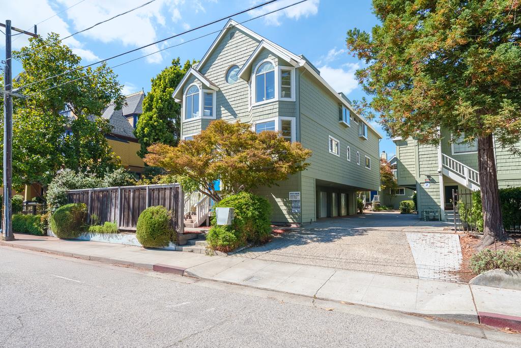 Detail Gallery Image 39 of 43 For 918 3rd St a,  Santa Cruz,  CA 95060 - 3 Beds | 2/1 Baths