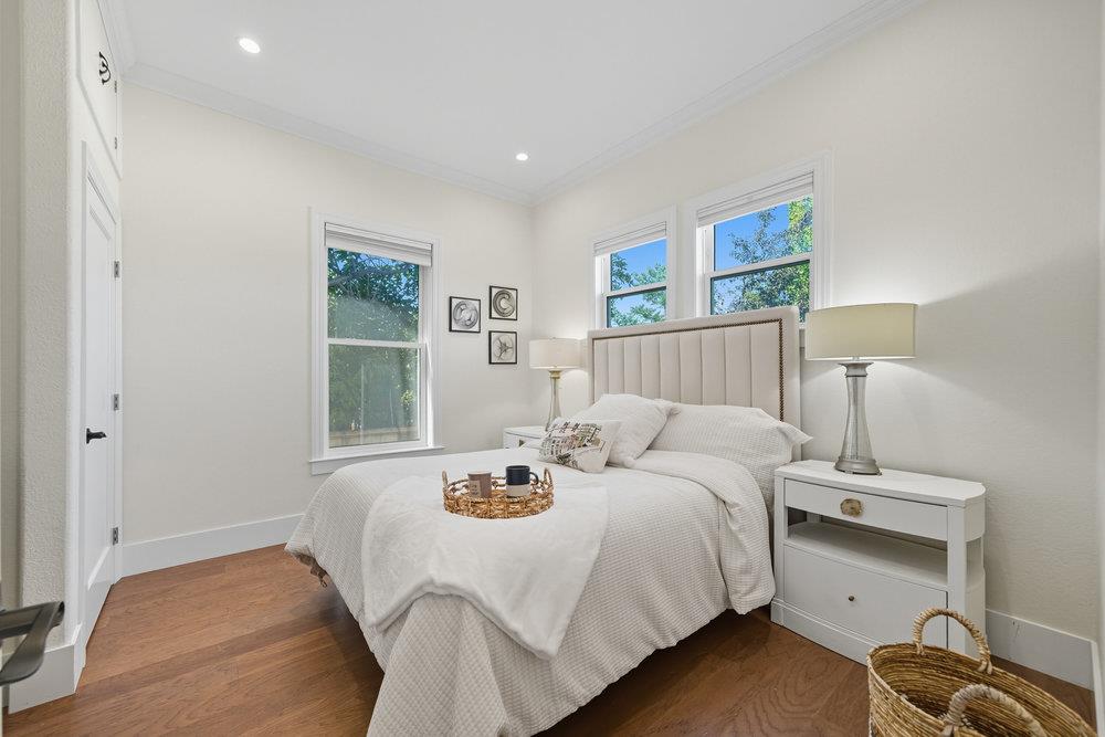 Detail Gallery Image 26 of 70 For 320 N Ellsworth Ave, San Mateo,  CA 94401 - 4 Beds | 3/1 Baths