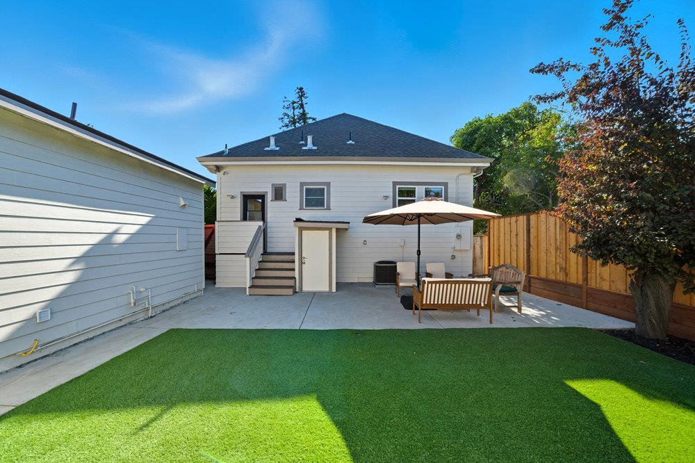 Detail Gallery Image 40 of 70 For 320 N Ellsworth Ave, San Mateo,  CA 94401 - 4 Beds | 3/1 Baths