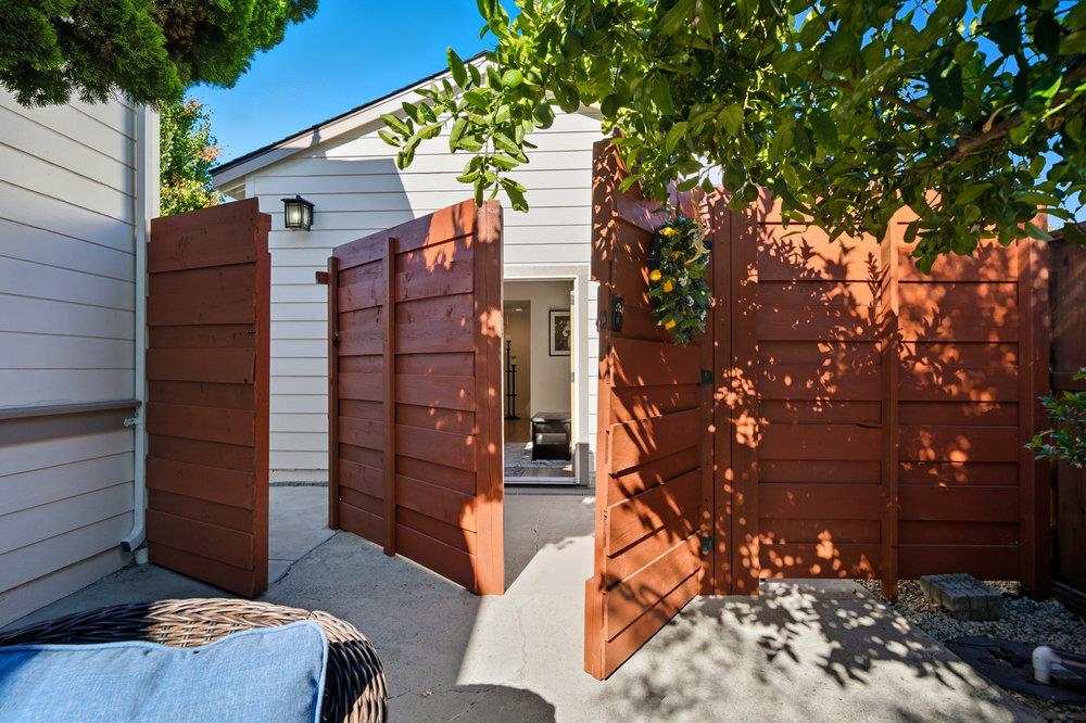 Detail Gallery Image 48 of 70 For 320 N Ellsworth Ave, San Mateo,  CA 94401 - 4 Beds | 3/1 Baths