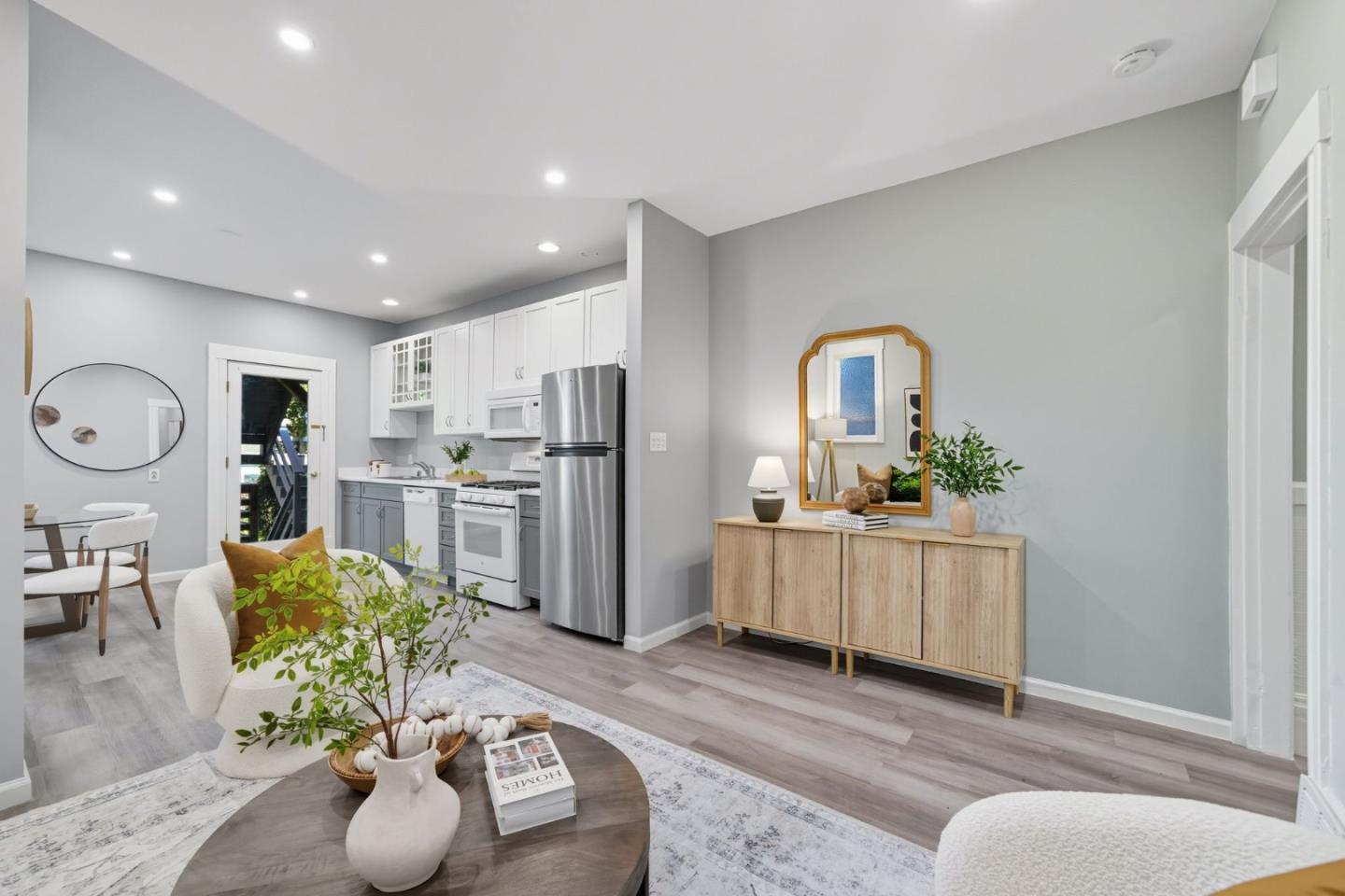 Detail Gallery Image 13 of 38 For 438 30th St, San Francisco,  CA 94131 - 2 Beds | 1 Baths